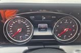 Mercedes-Benz E200